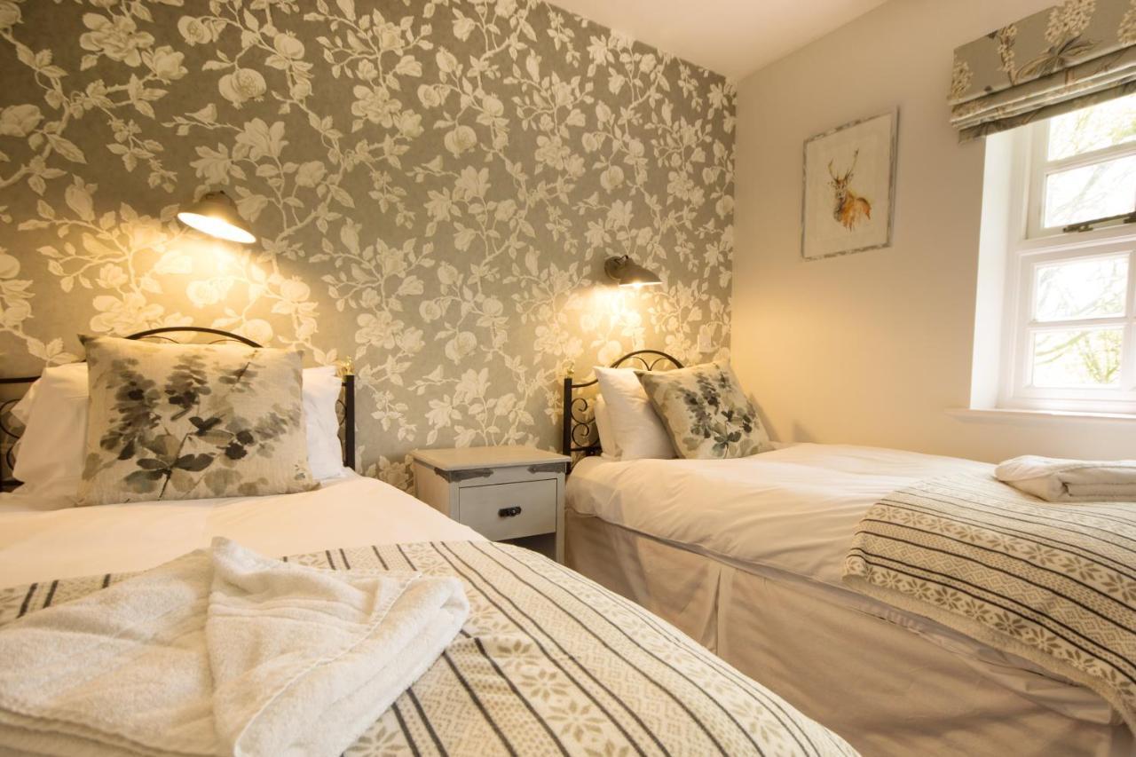 Tissington Cottage- Darwin Village